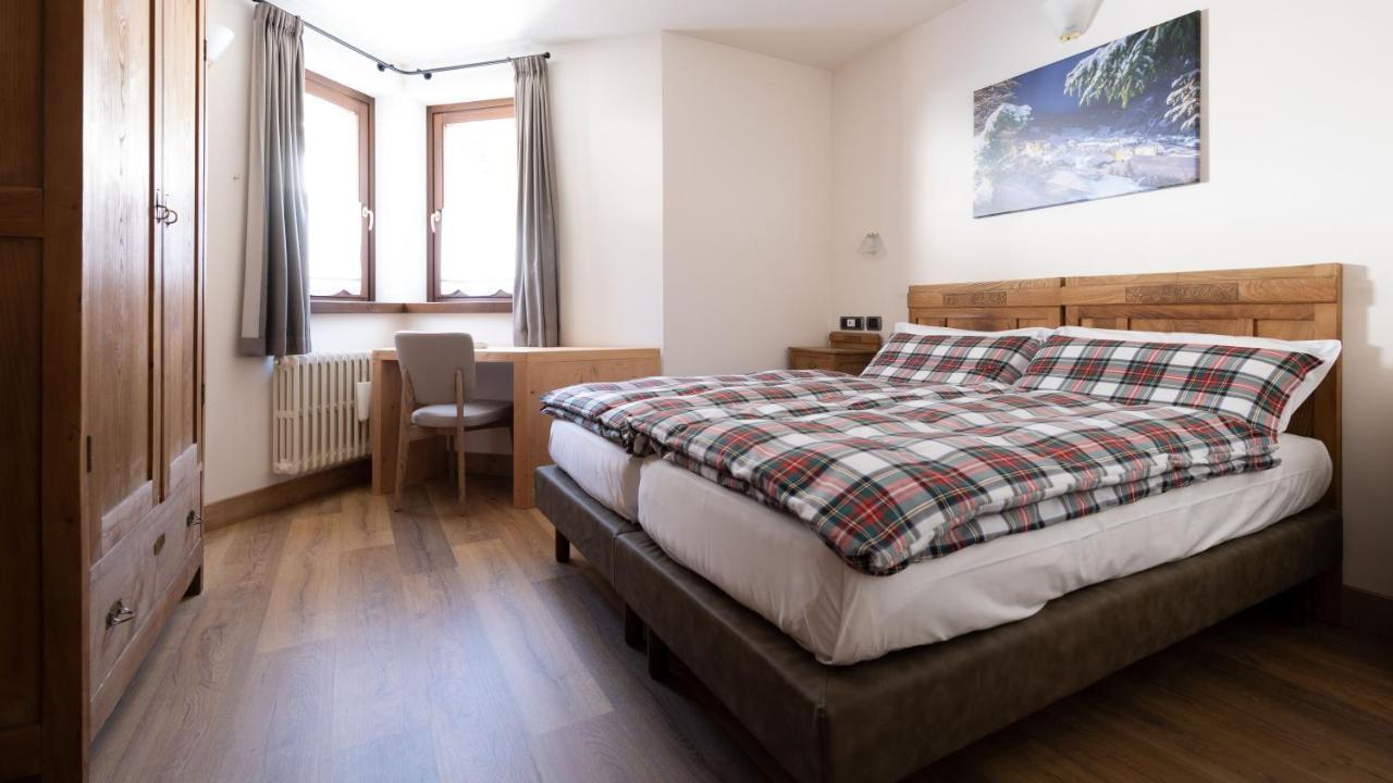 Hotel Compagnoni Санта-Катерина-ди-Вальфурва Экстерьер фото