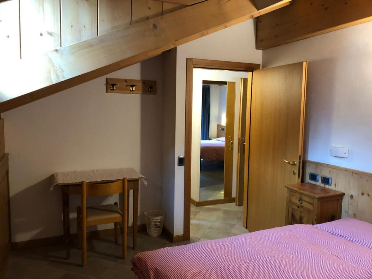 Hotel Compagnoni Санта-Катерина-ди-Вальфурва Экстерьер фото
