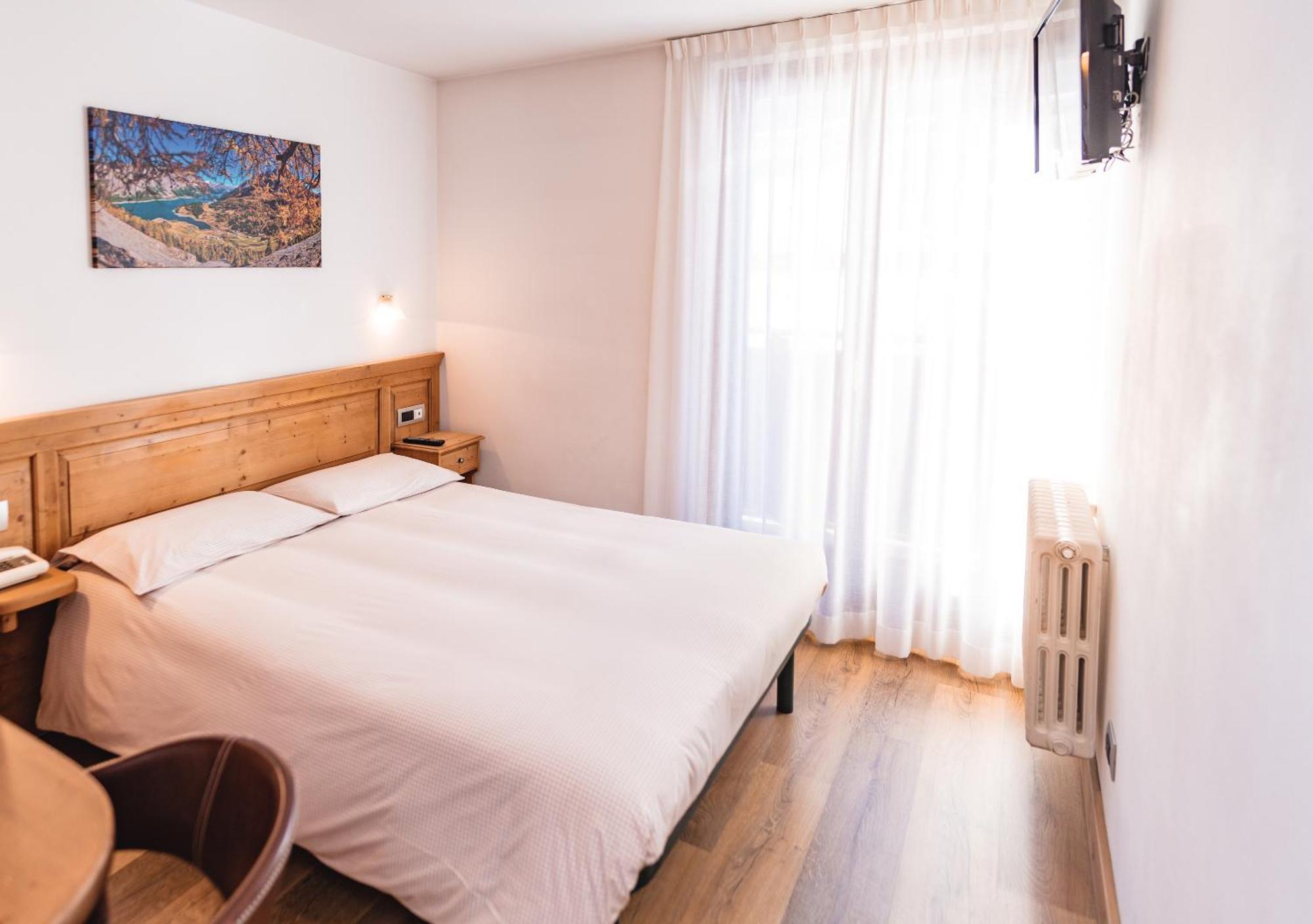 Hotel Compagnoni Санта-Катерина-ди-Вальфурва Экстерьер фото