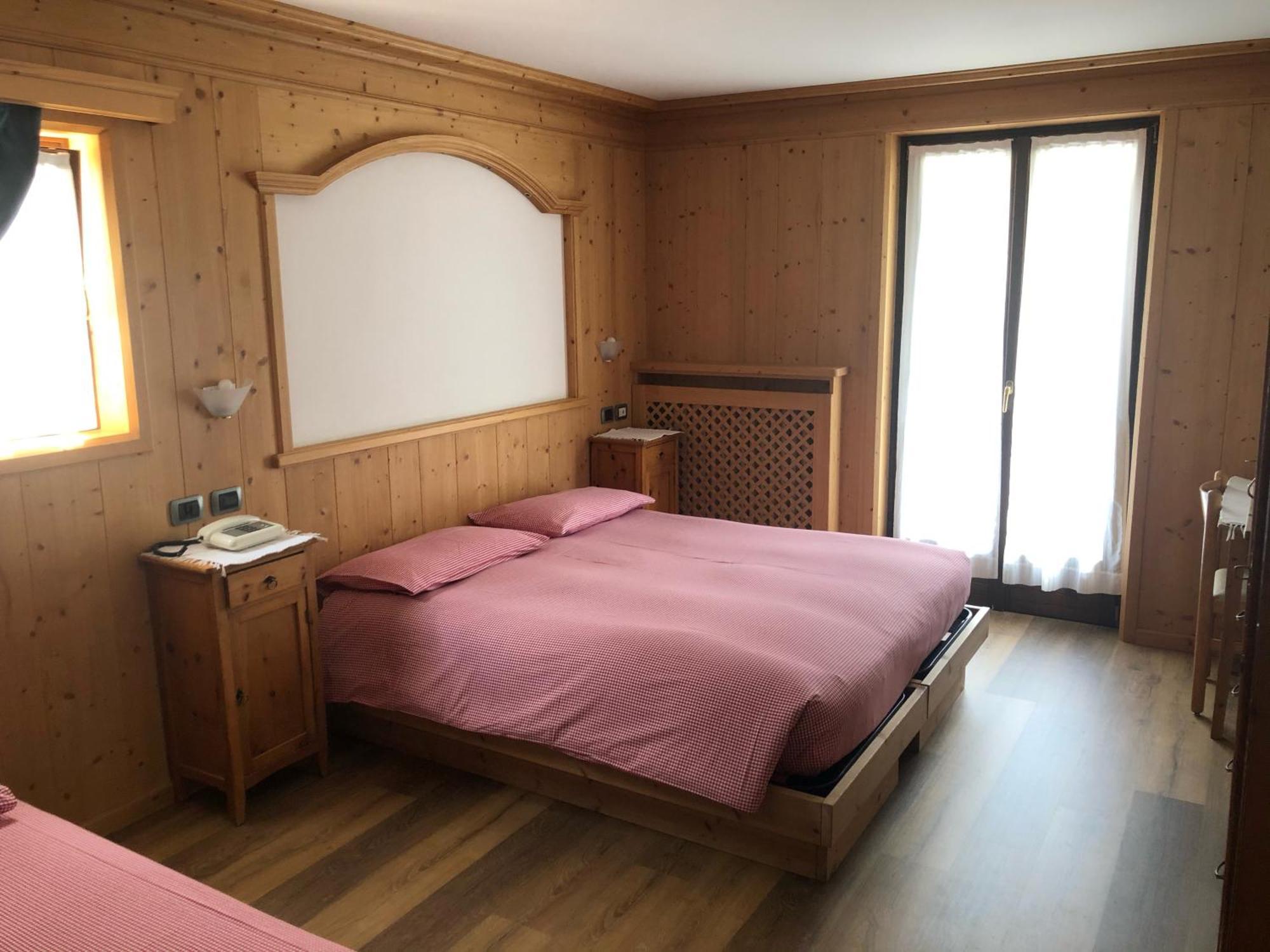 Hotel Compagnoni Санта-Катерина-ди-Вальфурва Экстерьер фото